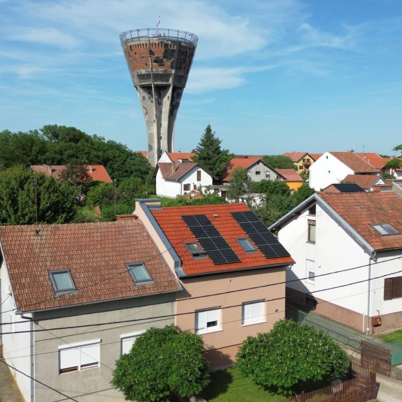 Abbalux sunčana elektrana Vukovar 1.JPG